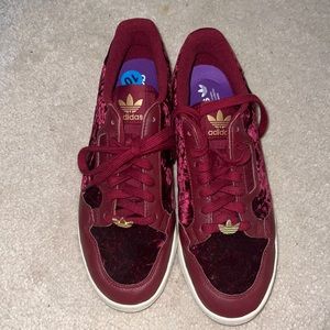 Adidas Velvet Continental 80